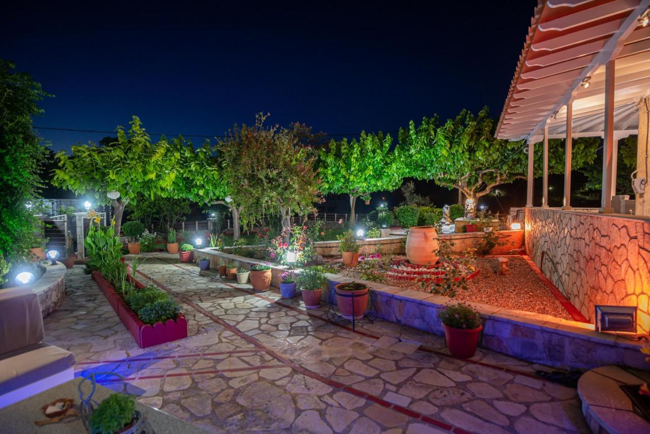 Rock Garden Villa Marandokhórion Екстериор снимка
