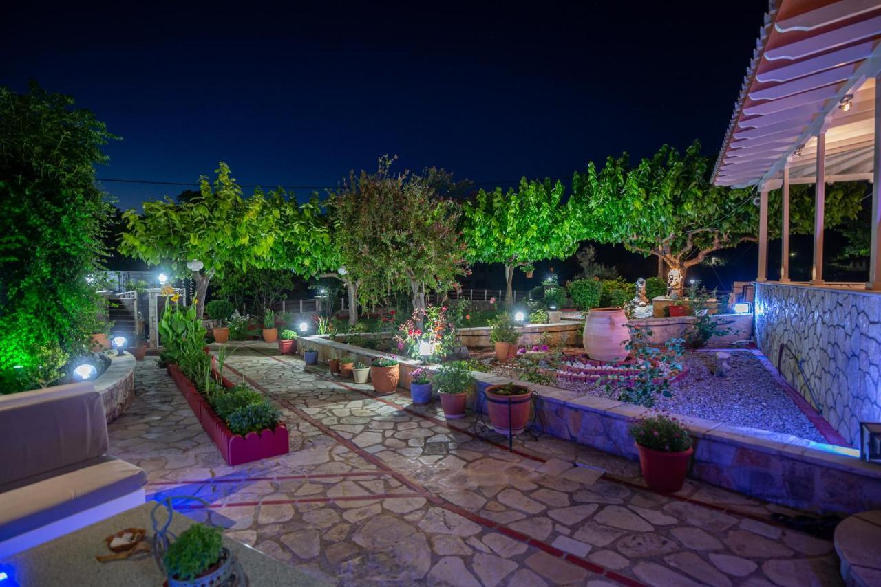 Rock Garden Villa Marandokhórion Екстериор снимка